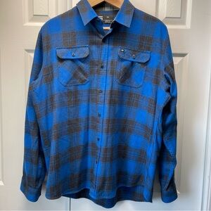 Three Sixty Six Mens Button Up Flannel Shirt Blue & Black Plaid Pattern Size XXL